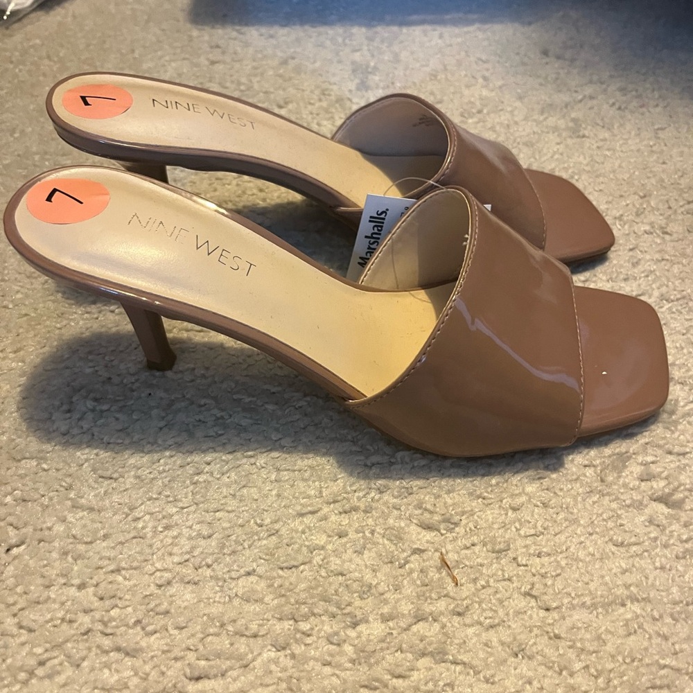 New women’s heels